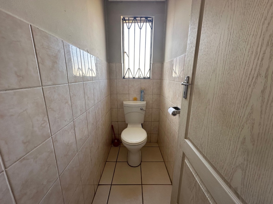 2 Bedroom Property for Sale in Vista Park Free State